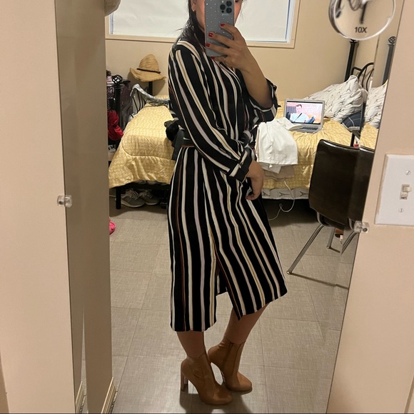 Dress - Picture 3 of 4